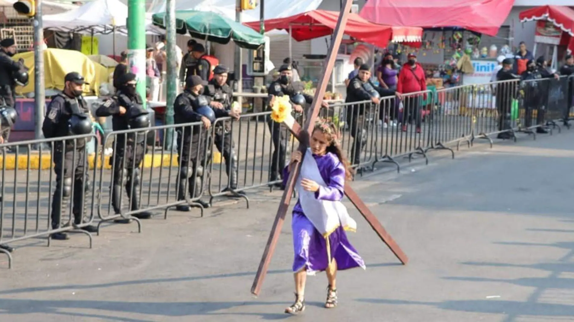 viacrucis iztapalapa FOTO DAVID DEOLARTE-3